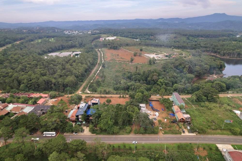 Bán 2 Lô Đất Liền Kề Mặt Tiền Nguyễn Đình Chiểu (Đối diện khu du lịch Hoàng Vũ) - Thị Trấn Măng Đen Bán 2 Lô Đất Liền Kề Mặt Tiền Nguyễn Đình Chiểu (Đối diện khu du lịch Hoàng Vũ) - Thị Trấn Măng Đen