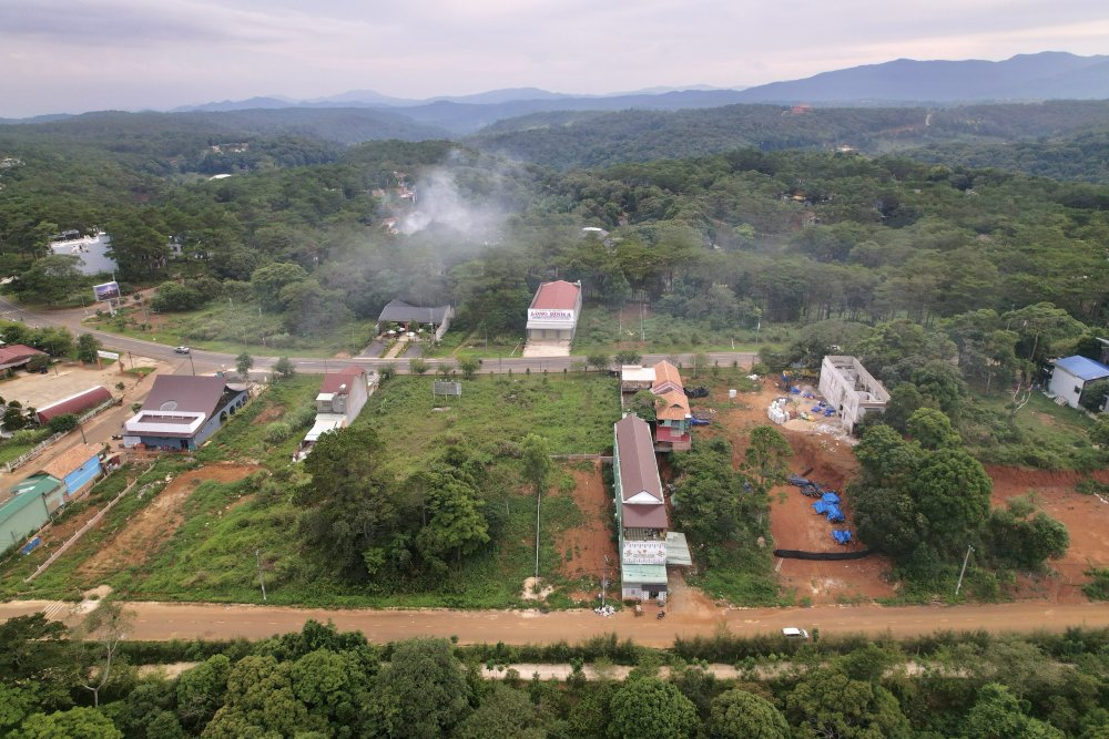 Bán 2 Lô Đất Liền Kề Mặt Tiền Nguyễn Đình Chiểu (Đối diện khu du lịch Hoàng Vũ) - Thị Trấn Măng Đen Bán 2 Lô Đất Liền Kề Mặt Tiền Nguyễn Đình Chiểu (Đối diện khu du lịch Hoàng Vũ) - Thị Trấn Măng Đen