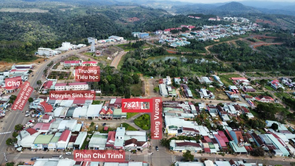 Bán Lô Đất Đường Hùng Vương - View Công Viên - View Hồ - Trung Tâm Măng Đen Bán Lô Đất Đường Hùng Vương - View Công Viên - View Hồ - Trung Tâm Măng Đen